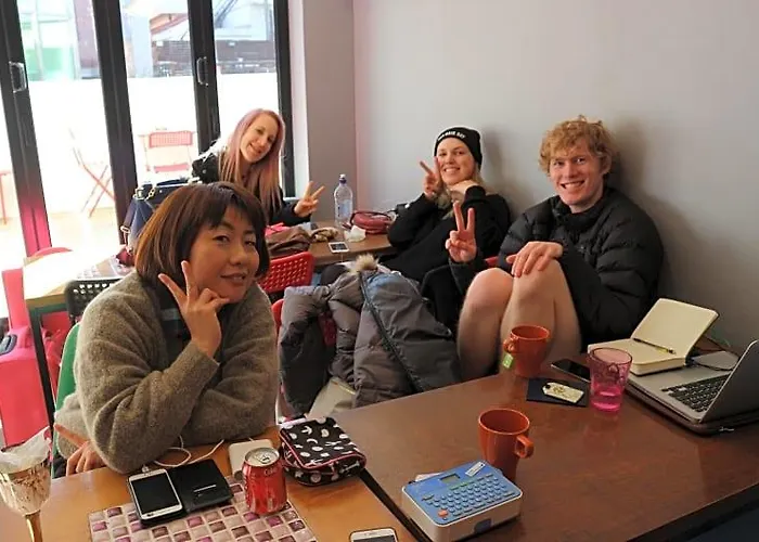 Zzzip In Hongdae Hotel Seoel