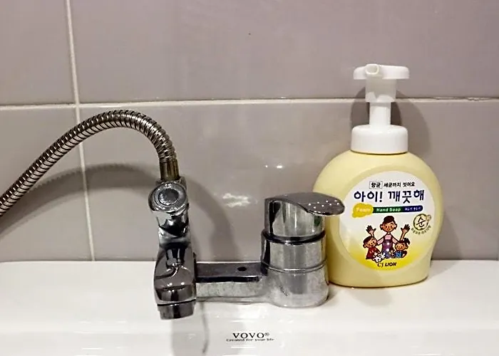 Zzzip In Hongdae Hotel 2*