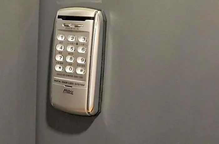 Hotel Zzzip In Hongdae